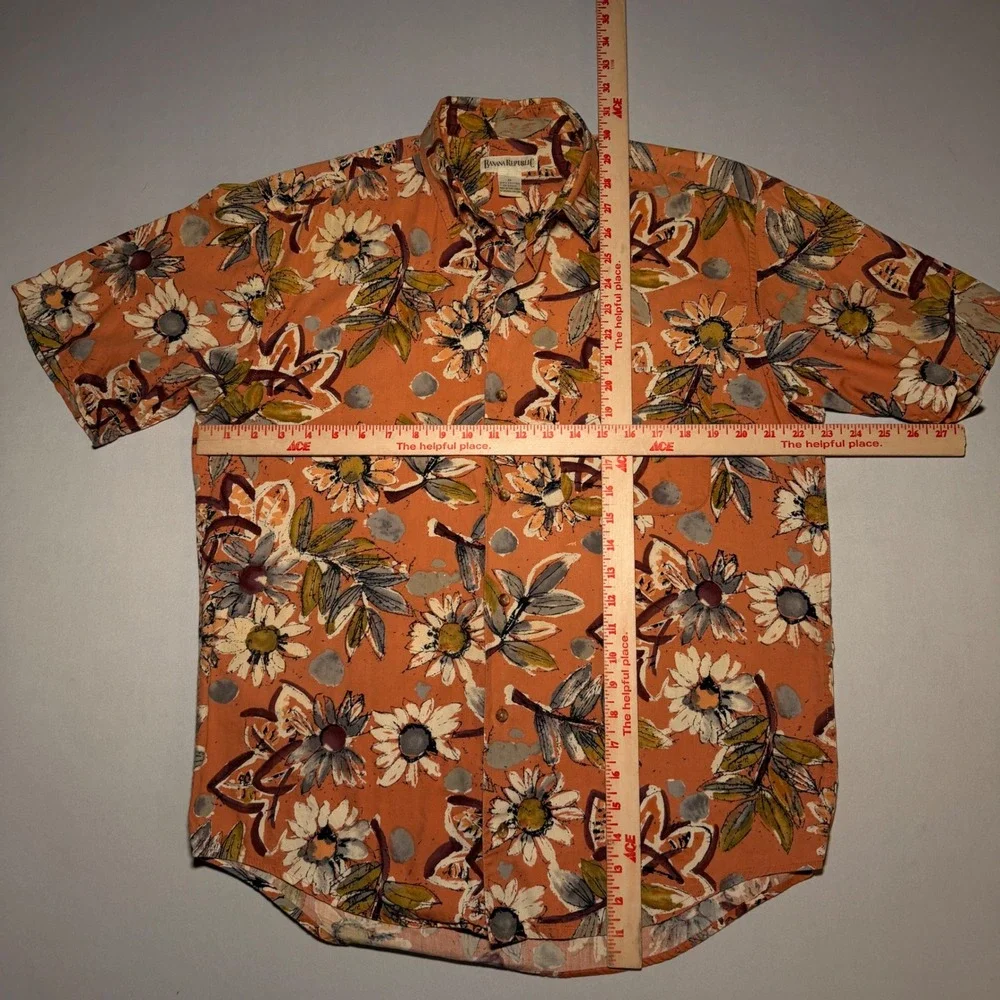 VTG Banana Republic Hawaiian Shirt Mens M Peach Cotton Tropic Daisy Miami Pastel